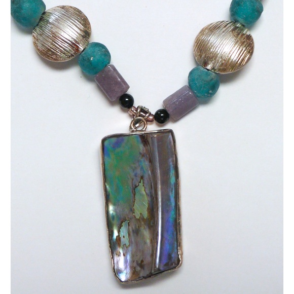 NEW - S31 - Handmade Abalone necklace and earring set - one of a kind - Picture 4 of 5